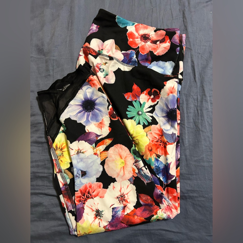 Old Navy Active Capris